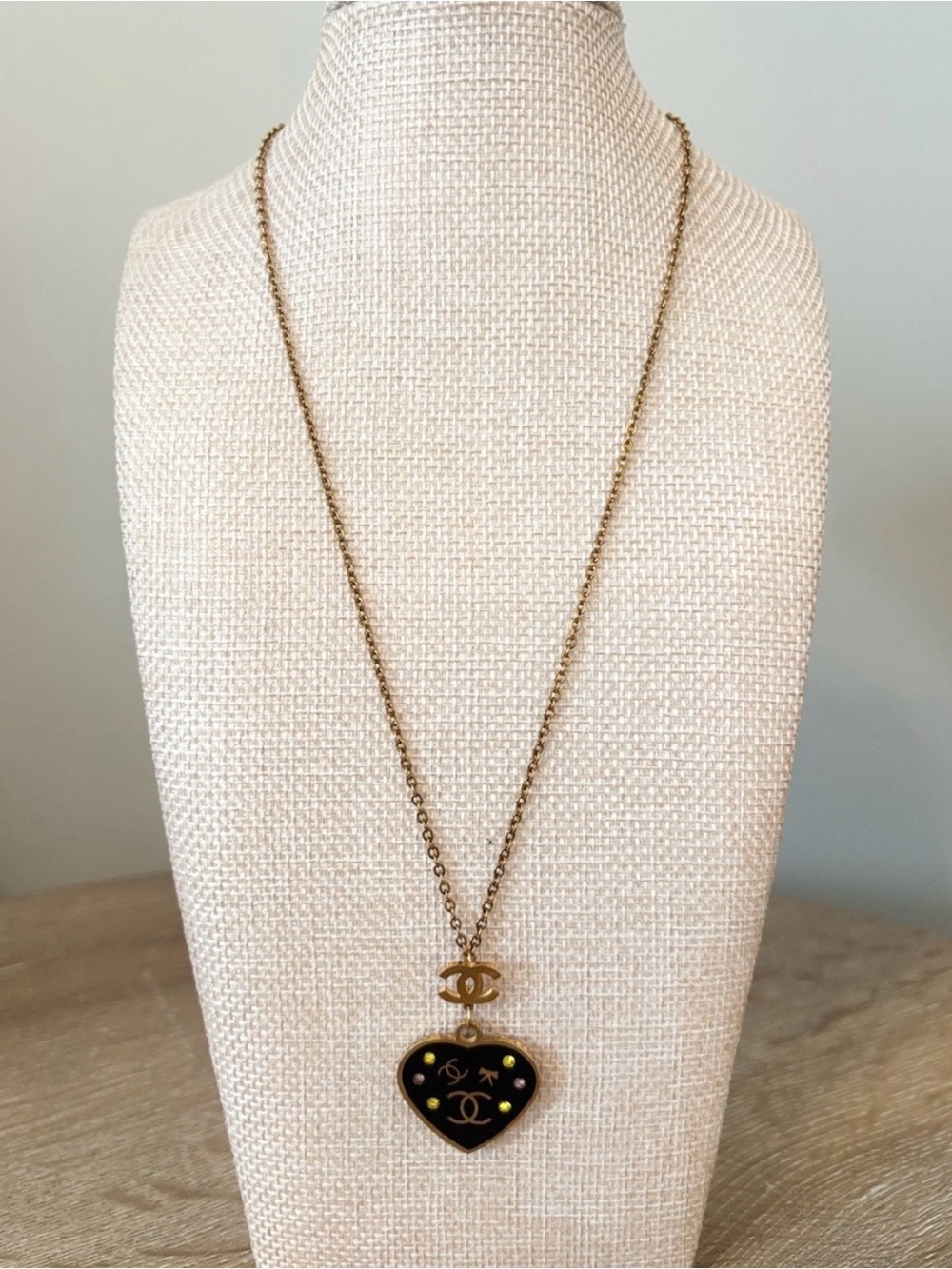 CC Fashion Black and Gold Heart Pendant Necklace